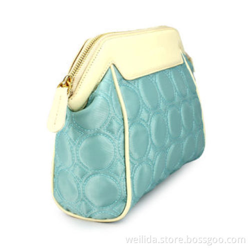 Quilting cosmetic bag